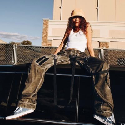 KennyCaramel's profile picture. She/Her