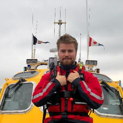 I like boats. 2017 Loran Scholar and UBC Kinesiology Graduate. Paramedic and RCMSAR Crew.