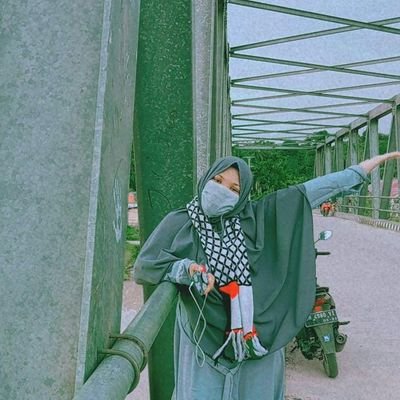 HaniYeonan's profile picture. aku suka mencoba hal-hal yang baru.
