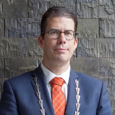 Burgemeester Berkelland. https://t.co/Xvrqhj5wDJ