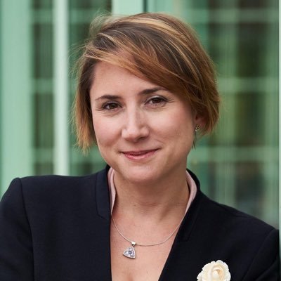 StephanieHDC's profile picture. 🎓MBA @IRIIG 🌟#Innovation #entrepreneuriat #DesignThinking -Fundraising -Marketing&Comm -Animation de réseaux -bénévole💓@AFF #ESS #RSE Pro. #tourisme #culture