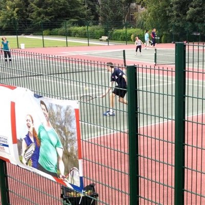 The official twitter account for Tennis in Kirklees. Updates on Kirklees clubs, the Huddersfield & District League, parks tennis and local tennis news.