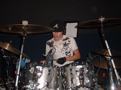 funkdrummer's profile picture. 