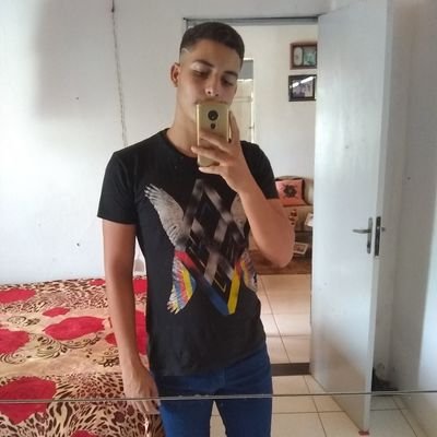 JosUiliamDosSa1's profile picture. nunca se desmorone para manter os outros emteiro🤙