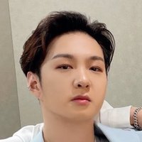 유리창섭💙 (@yurichangsub) 's Twitter Profile