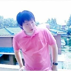 TjKAxdAO5PeVRii's profile picture. 