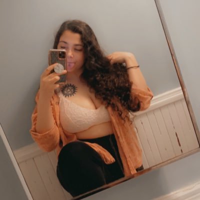 waxlvr420's profile picture. 