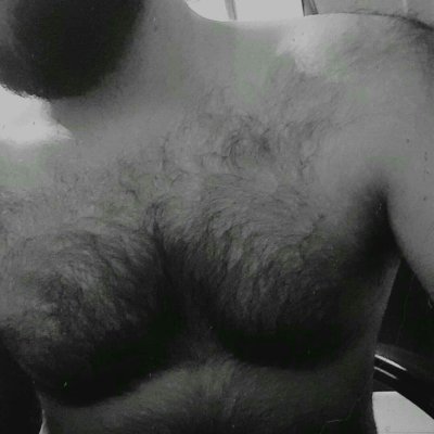 Otro homosexual más enseñando el pito y como lo mete, me gusta grabar