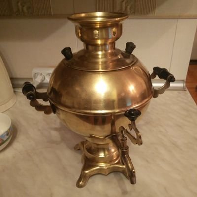 Hydrologist and samovar appreciator. Groundwater and hydroclimatology, with a sideline in permafrost. I like mountains.