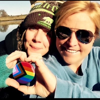 She/Her | Pan - LGBTQ advocacy, antiracism work, social work+social justice; & joyful shenanigans. #married  #gilliananderson #melissamcbride #TXF #TBOC #OFMD