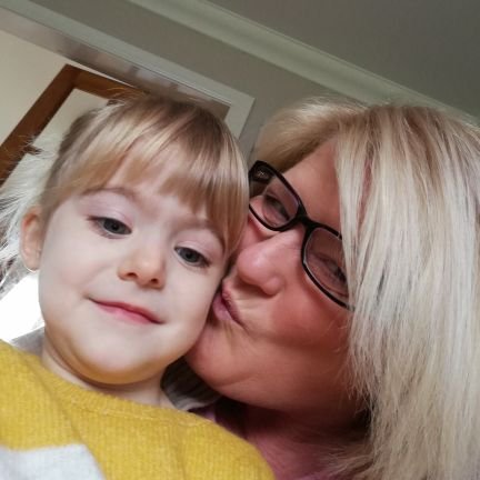 EyoParker's profile picture. 