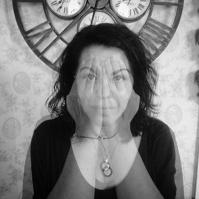 esfema's profile picture. ARMY 💜