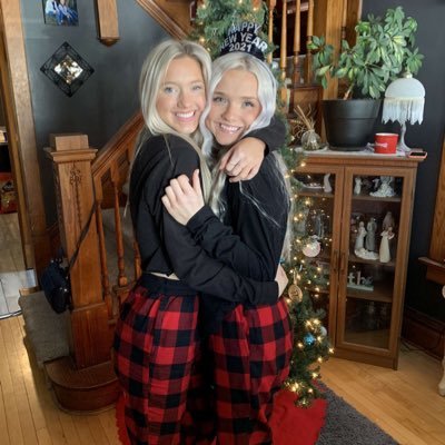 lilly89491877's profile picture. 