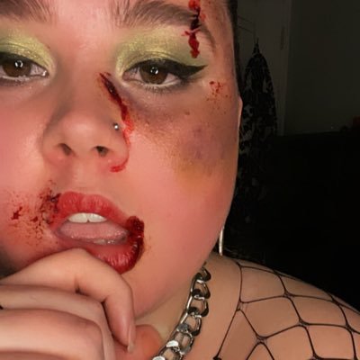 TauraCasanova's profile picture. Yeah, I don’t know either 🤷‍♀️