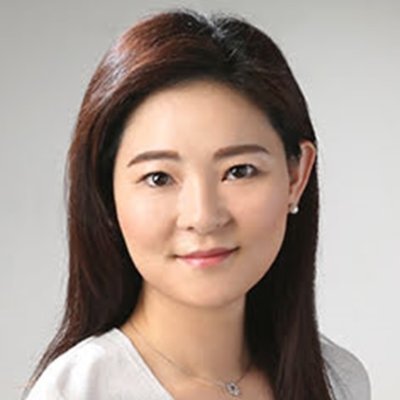 Youngmi82273677's profile picture. 