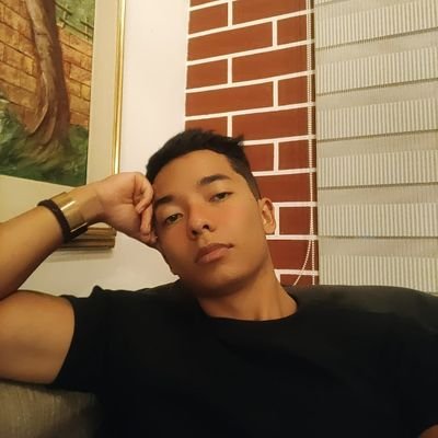 Sebasti41556265's profile picture.