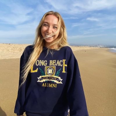 hollyfauria's profile picture. sup