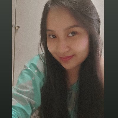 pricilliariana's profile picture. hellaw stalker