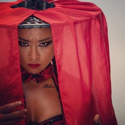 WWE NXT 1st Chinese Female, Warrior Princess. Muay Thai, CrossFit China. Kung Fu. WHO'S NEXT!?
Not @XiaWWE
 #ParodyAccount