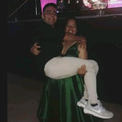 Si la amas déjala ser, si la quieres déjala volar.🥀