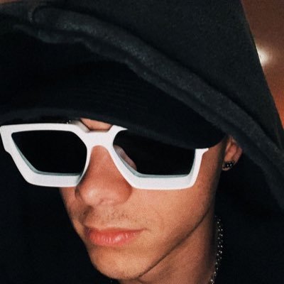 Lilly76250872's profile picture. hi I’m lilly