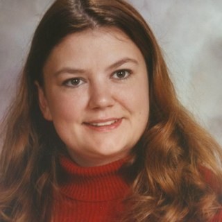 Mom, wife, friend, science teacher, & Bearcat always learning