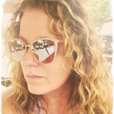 rachelbalkovec's profile picture. 