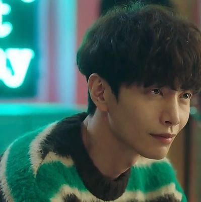 lovelykdrama_'s profile picture. 