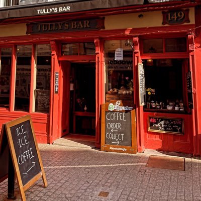Carlow's original student bar. Craft beers & spirits, live tunes and the very best atmosphere in town Lunch 12pm to 3pm Monday to Saturday tweets by @edd_cahill