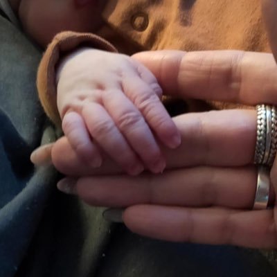 ageeth_44's profile picture. 