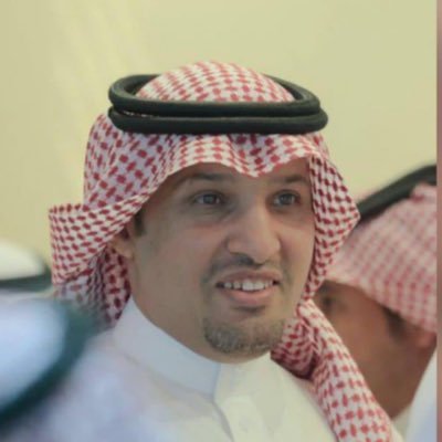 حاصل على درجة الماجستير في ادارة الاعمال -العمل في قطاع الاعمال - عضو و زميل معتمد في التقييم العقاري