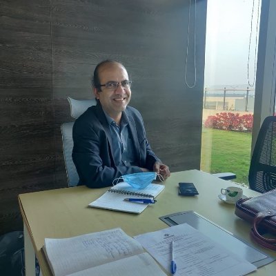 sudhirmak's profile picture. 