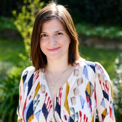 International HR Executive | SDGs Advocate | Créatrice et Hôte du podcast @offwegopodcast