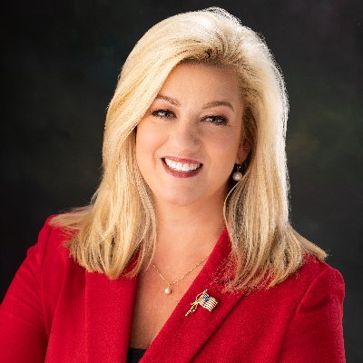 Official Twitter account of Holli Sullivan, Indiana’s 62nd Secretary of State. Follow @INDMoneyWise for information on investment fraud and financial literacy.