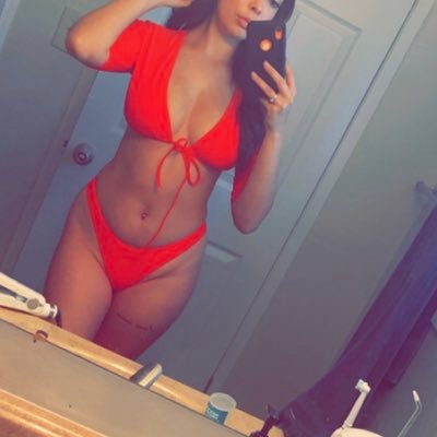 Teea03's profile picture. 