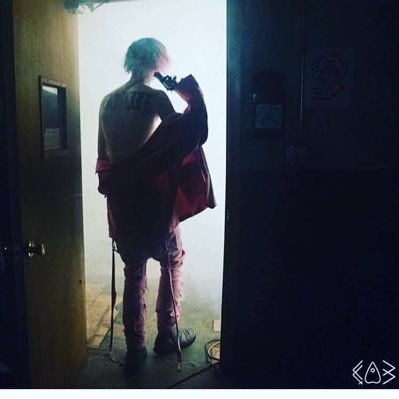 patheti44004229's profile picture. abrahadabra