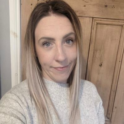 Dr Natalie Forster Profile