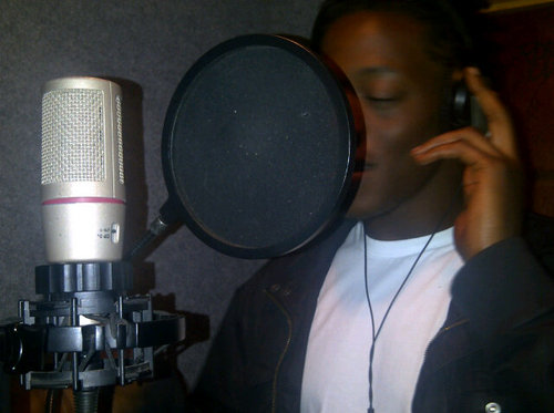 Young Upcoming Artist Chasing a Dream....Possitve influence is the key!