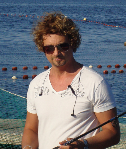 soulartman's profile picture. Konstnär och Allvetare med Fötterna på jorden