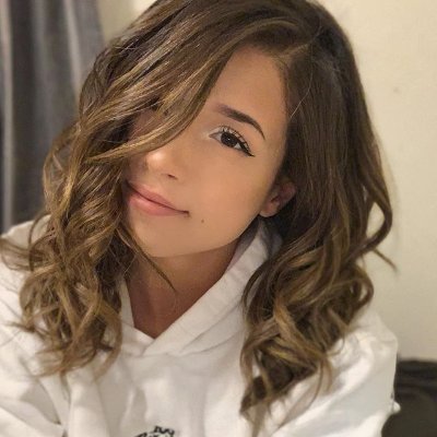 Poki is my little sweet bun, she is the only streamer I watch. GO POKI!!! (if you dont like just leave, dont be rude) go follow her in the link below 💝