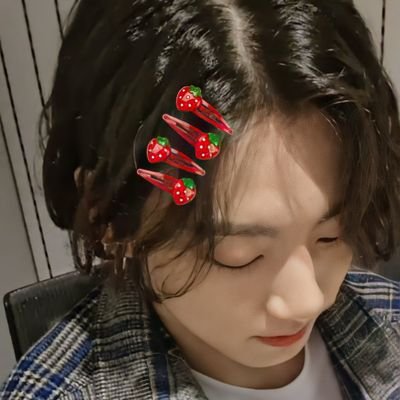 _nunaJK_'s profile picture. jungkook enthu / Baby star candy 👶⭐🍬 26.y.o