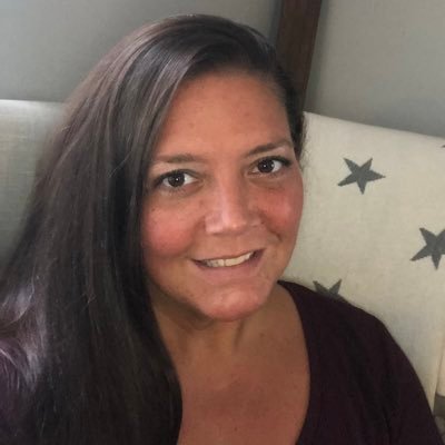 SarahSkilling's profile picture. Go Green! 💚🤍🏈🏀.                        Go Bills! ❤️💙🦬🏈.