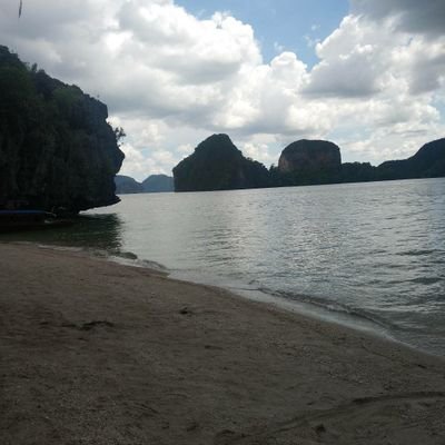 Nkhr49363254's profile picture. 