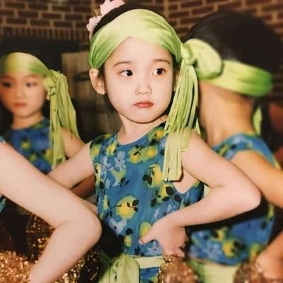 Sronfa's profile picture. 