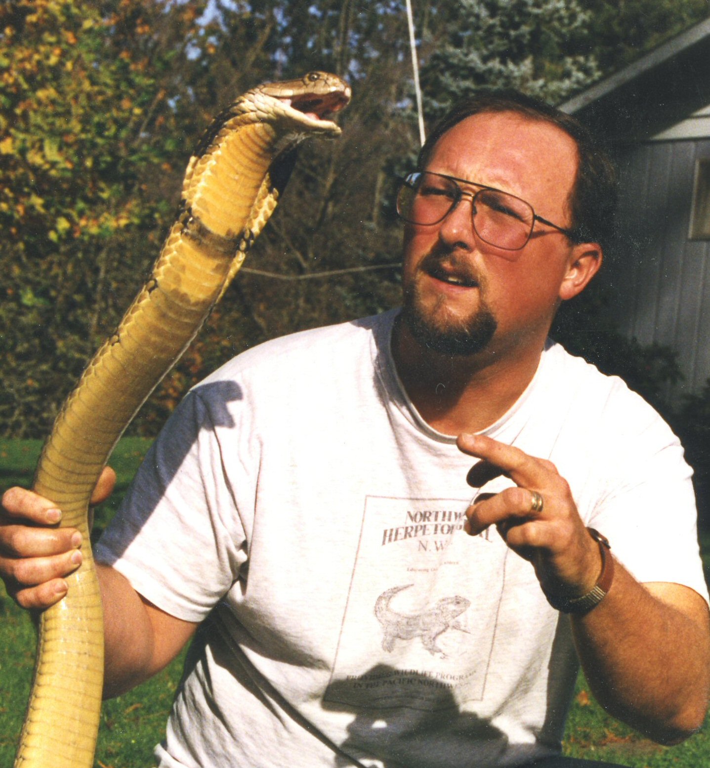 Presenting over 500 live reptile shows a year in Oregon.
