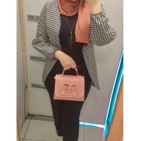 Z A H R A A (@zahraa98h) Twitter profile photo