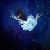 RuthLew44082588's profile picture. 