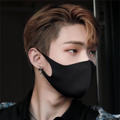 PRODMlNGl's profile picture. priv for the h3ll known as kingdom || @boysroombong