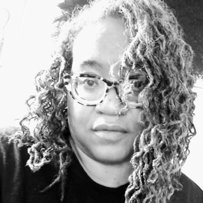 The beautiful thing about not suscribing to any standard of beauty is being able to see the beauty in everything! ~IBIUBU~
$Me4aLiving
