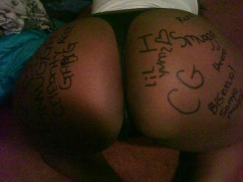 ❻⓪th Street!
#HottestNiggasOut ! (HNO)
Im Bout Them Benjis
WestPhilly 
BitchImLil ~!